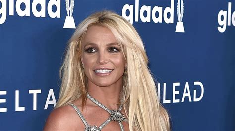 britney spears naked pic|Britney Spears shares fully naked Instagram selfies in new post